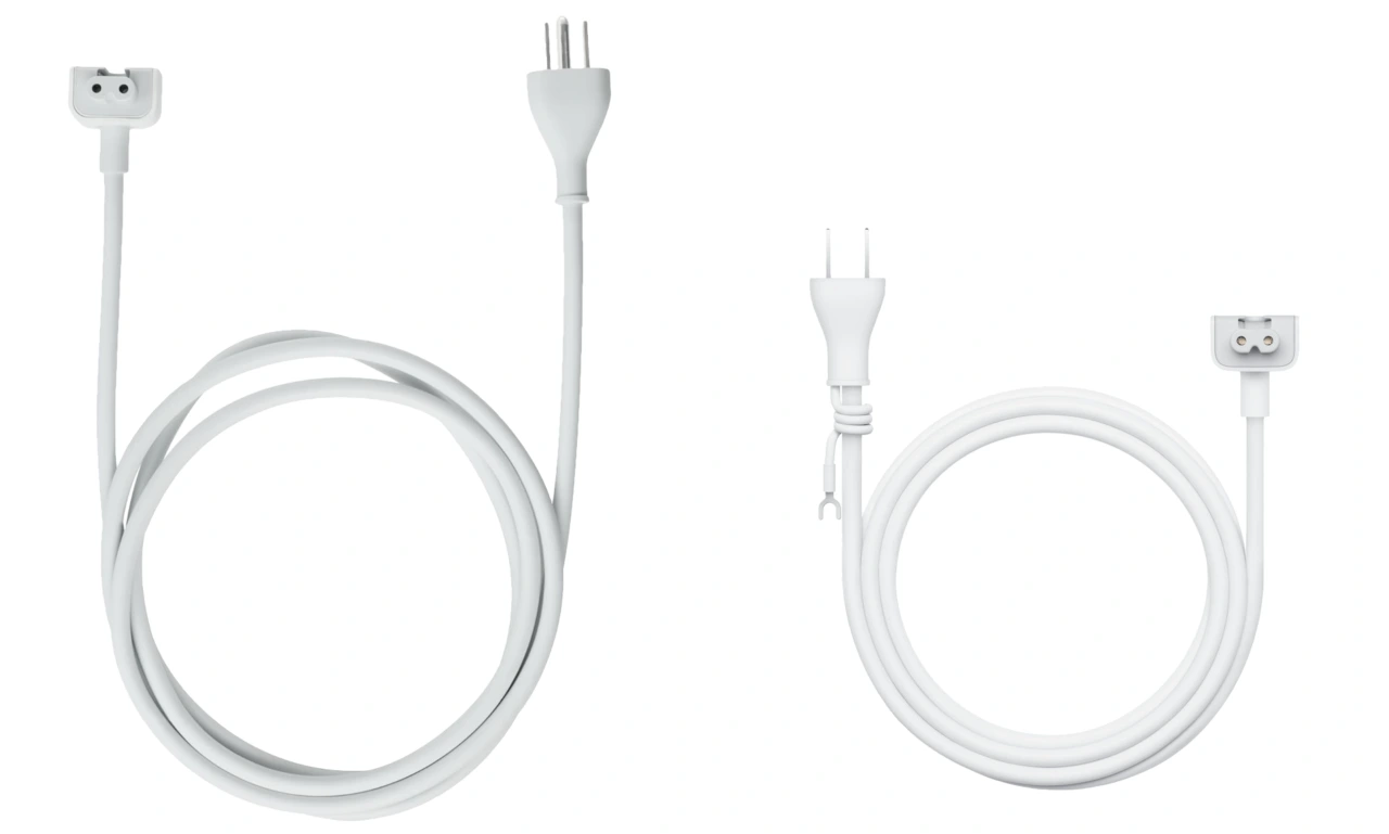 AmazonでLightning充電式の「Magic Trackpad」やApple製電源アダプタ用