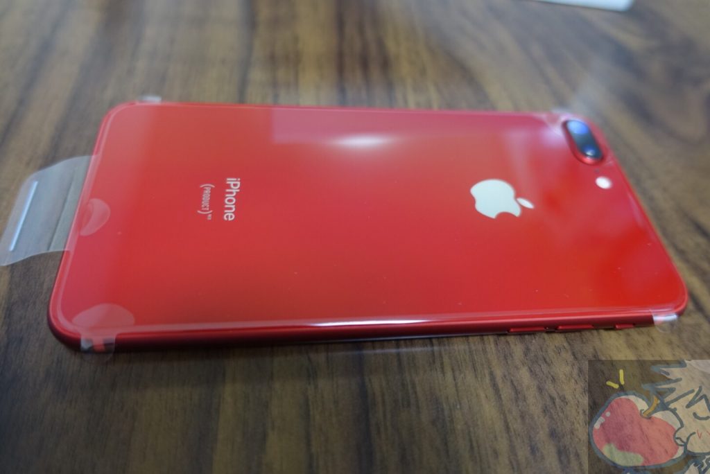 購入は待て！iPhone8 Plus RED【辛口レビュー】 | Apple信者1億人創出計画