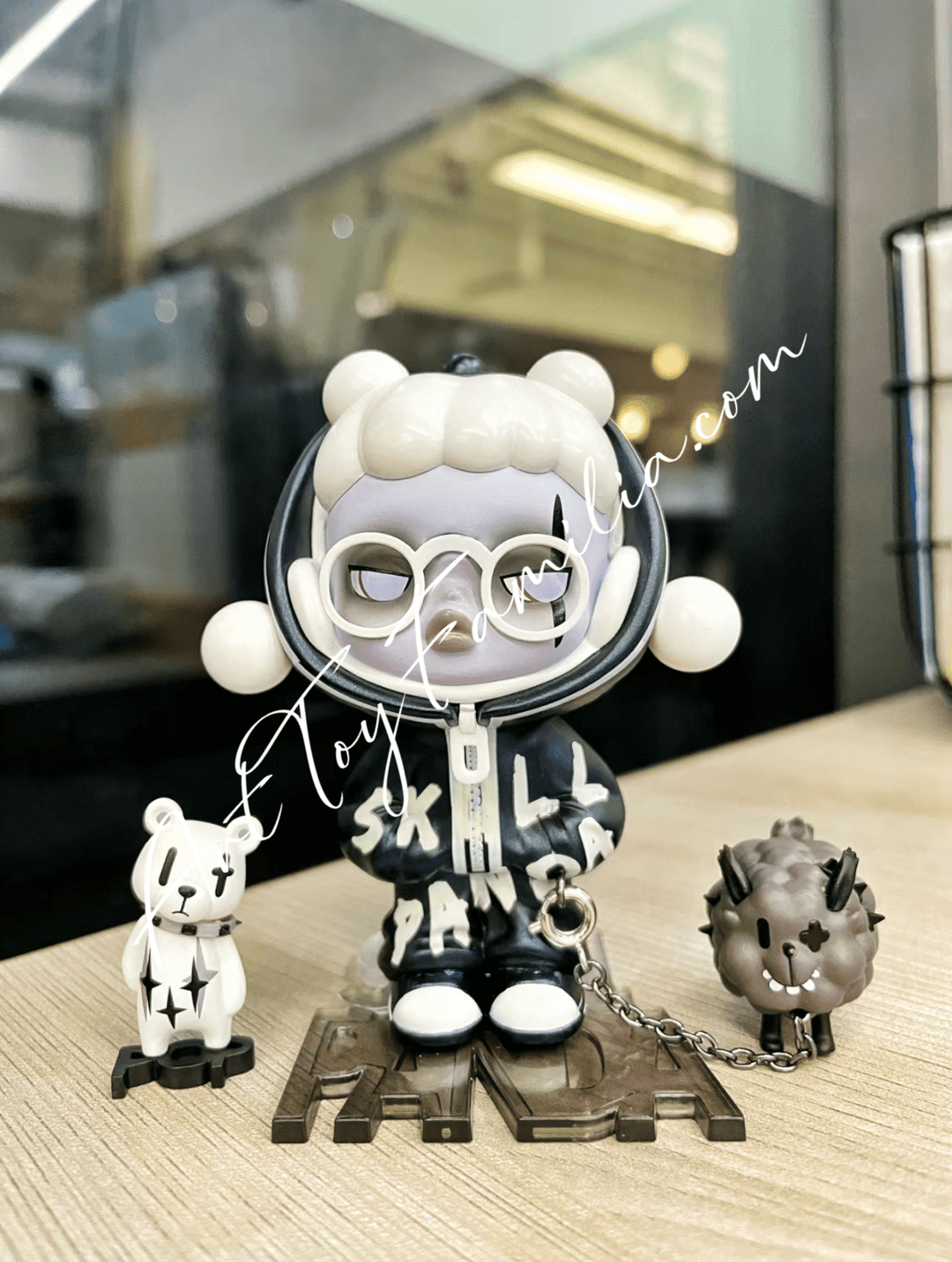 Skullpanda Hypepanda Series | POP MART – Art Toy Familia