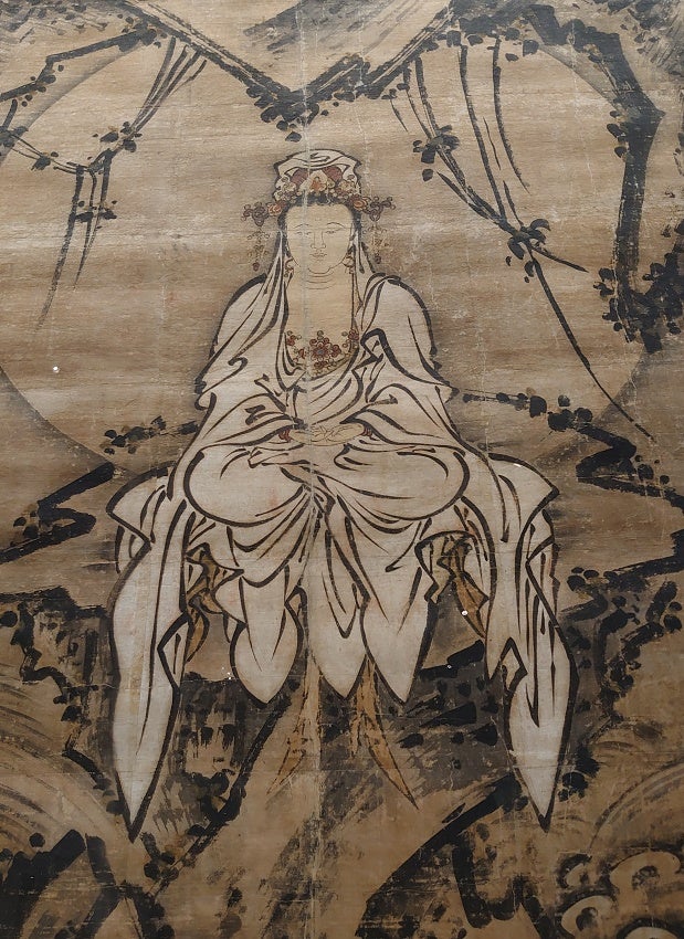 明兆、畢生の大作「白衣観音図」が登場 高さ3㍍を超える圧倒的迫力と