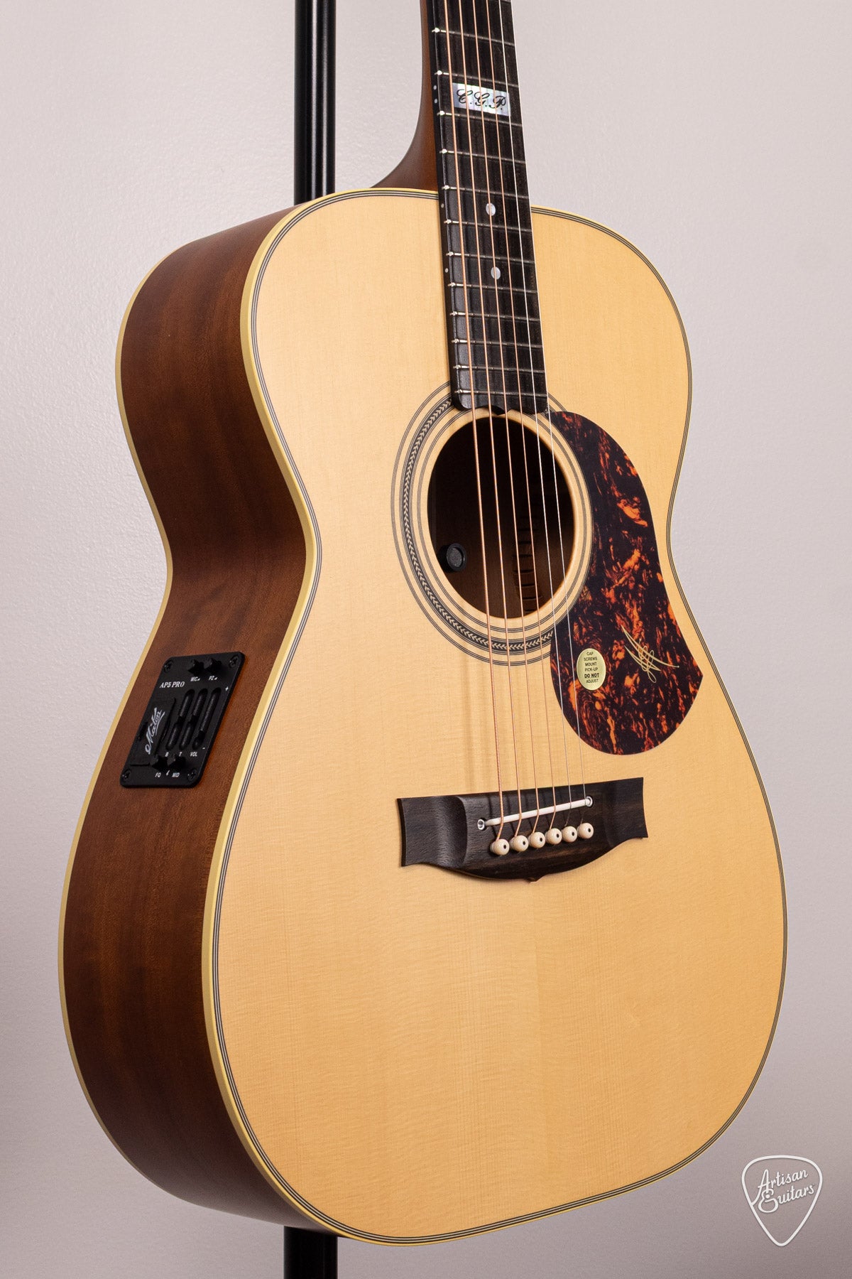 Maton TE Series - Artisan Guitars