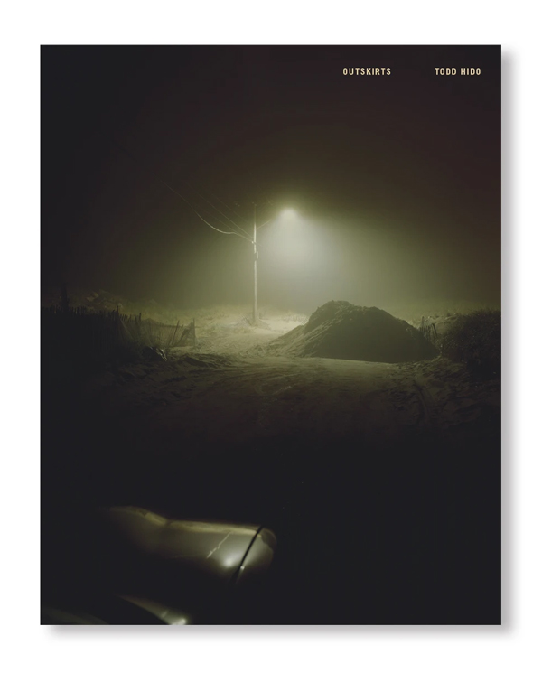 OUTSKIRTS / Todd Hido ON READING Online Shop