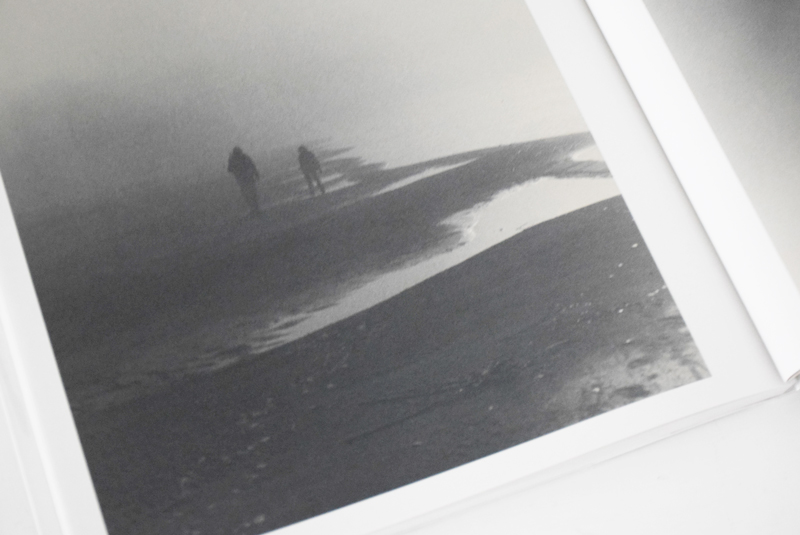 SIGNED] STAINS & ASHES / Ola Rindal ON READING Online Shop