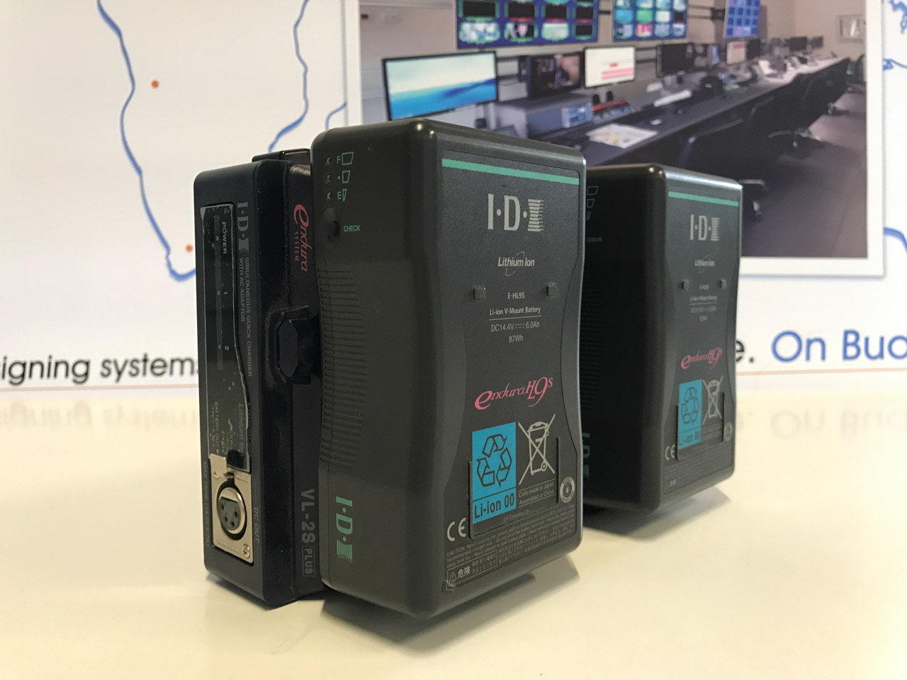 IDX Endura V-Mount VL-2SPLUS Charger with E-HL9S Batteries - ARET