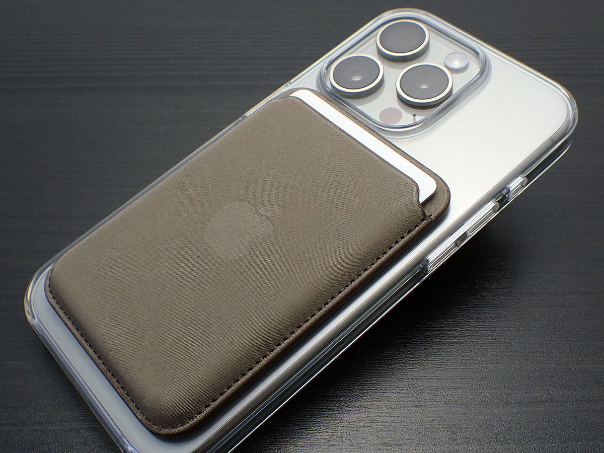 MagSafe対応iPhone 純正 iPhone 15 Pro クリアケース①とウォレットの