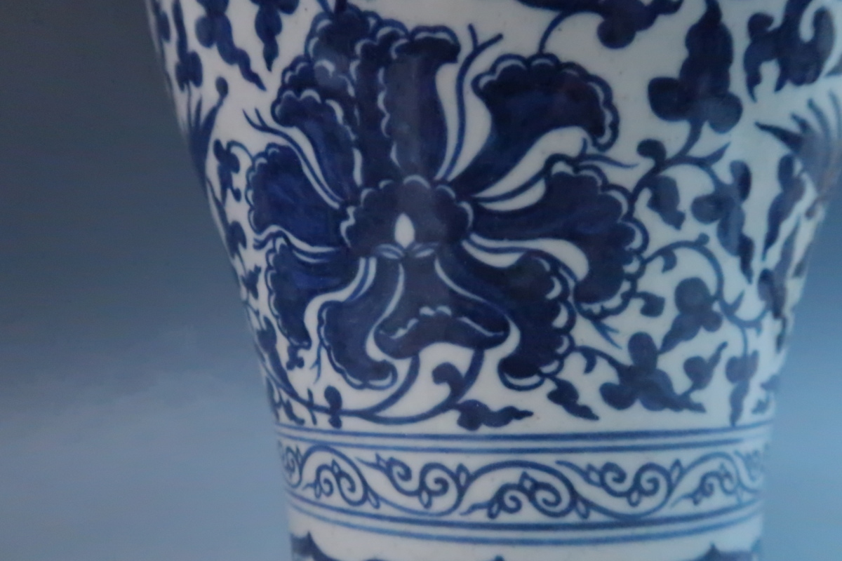 中国古玩 清代 青花 染付 鳳凰花唐草文 花入 花瓶 瓶子 梅瓶 飾瓶 無傷