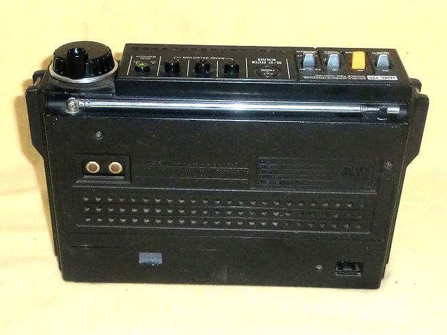 Yahoo!オークション - 希少 三菱BCLラジオ「ジーガム505」動作美