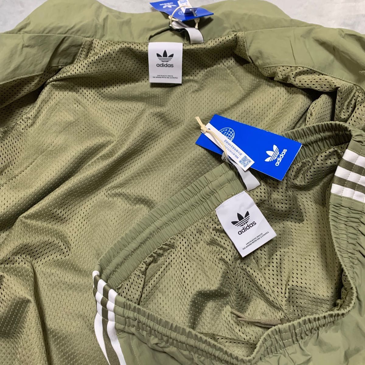 adidas アディダスオリジナルス セットアップ 上下セット ナイロン