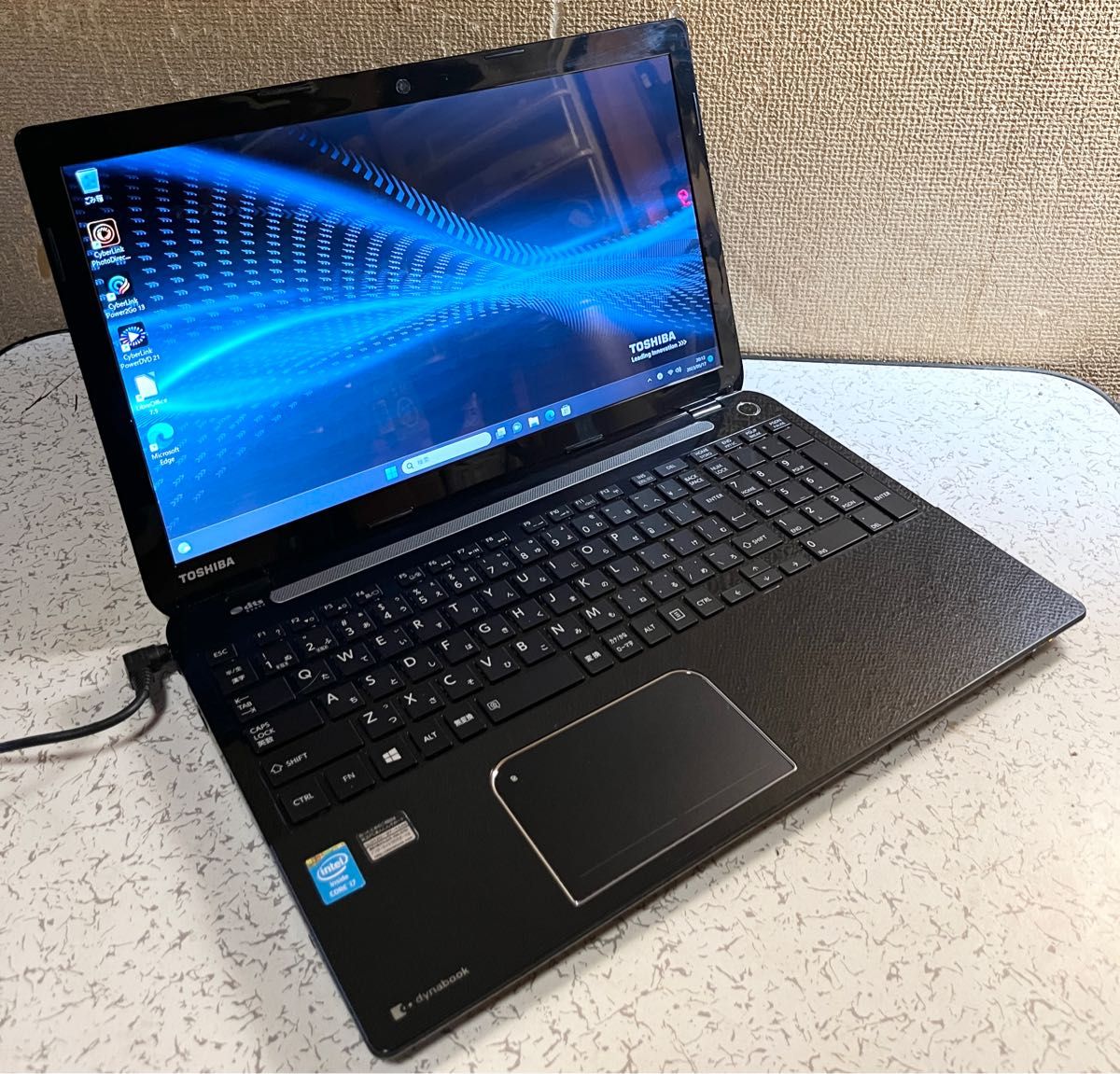 高性能 Core i7 新品SSD512GB メモリ16GB ブルーレイ WIN11 東芝 T553