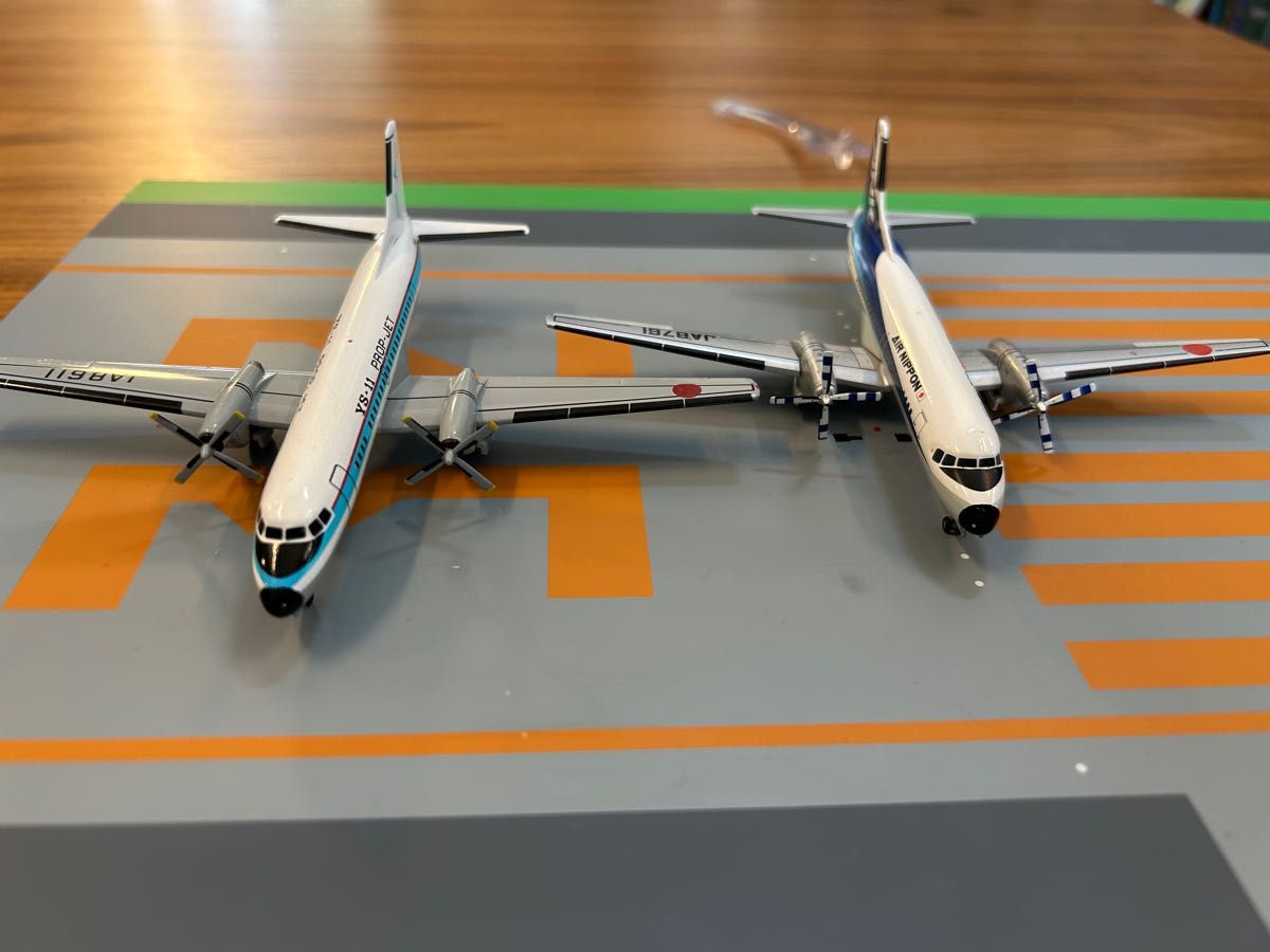 ダイキャスト YS-11 1/200 2機セット 全日空商事 ANK さよならYS-11A