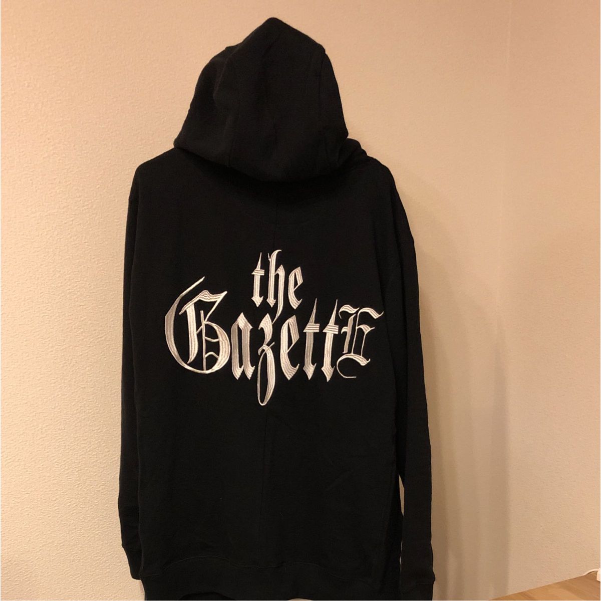 ガゼット the GazettE 未使用 パーカー 初期 ロゴ刺繍｜Yahoo!フリマ