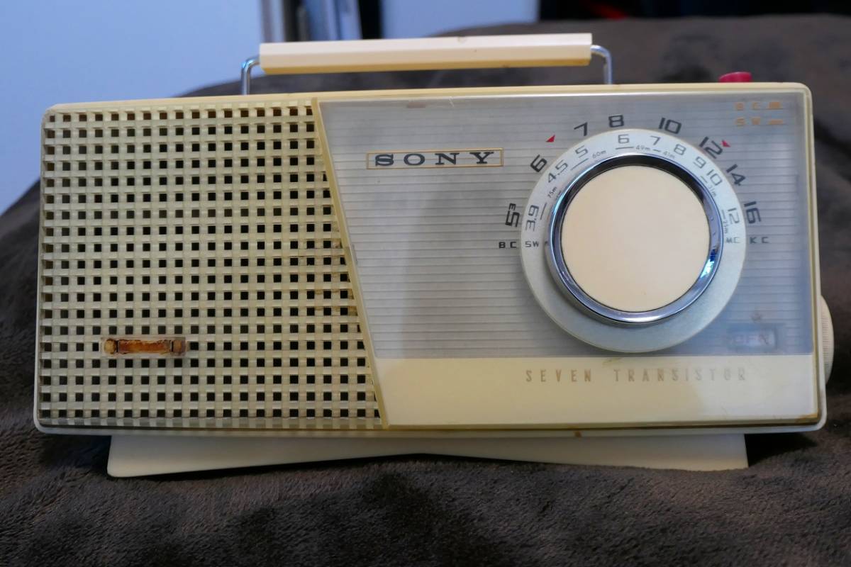Yahoo!オークション - 【選局・鳴動可】SONY トランジスタラジオ TR-71