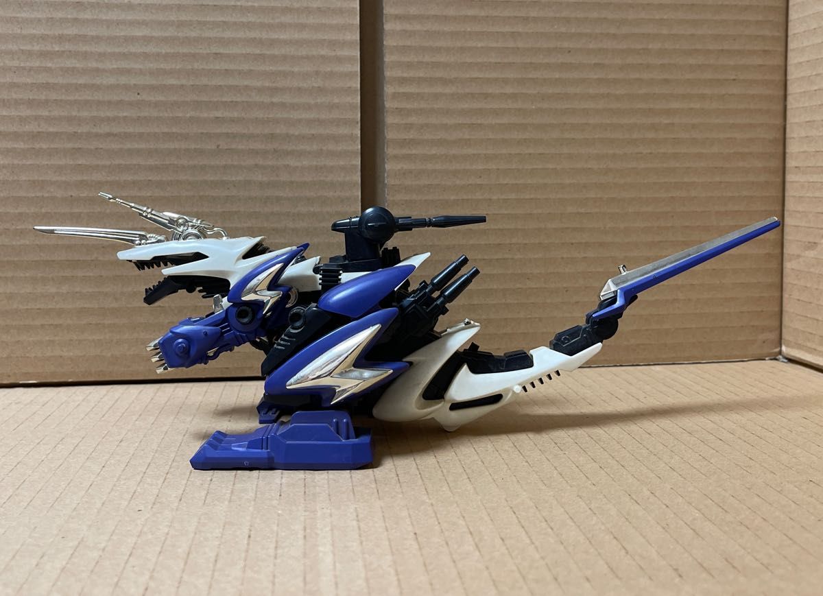 メカ生体ゾイド【ゴッドカイザー（ティラノサウルス型）】組立済み