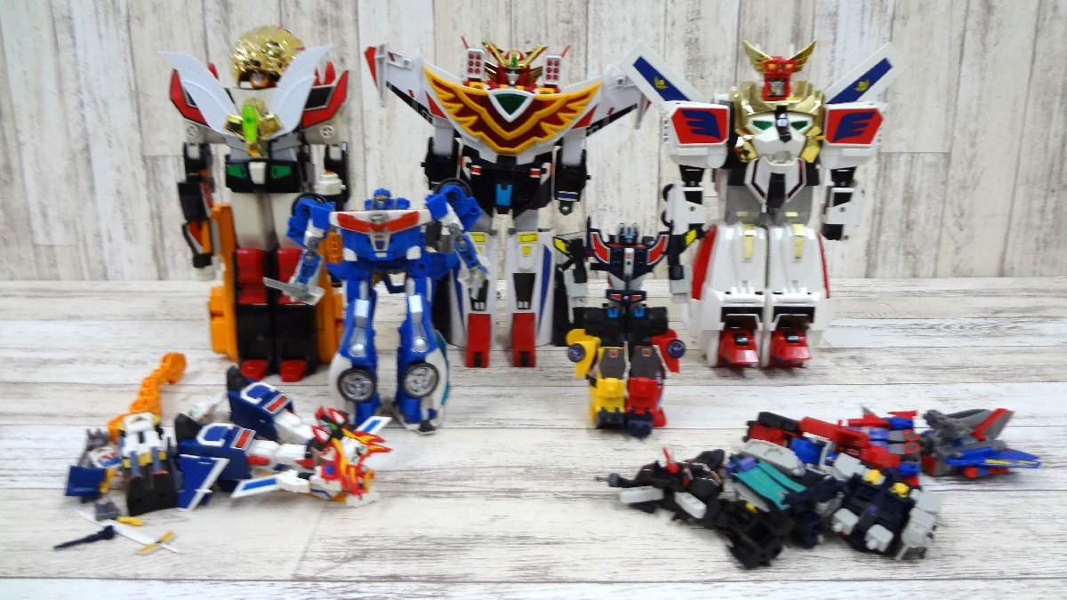 Yahoo!オークション - 067B 勇者シリーズ ロボット系玩具 まとめ グラ