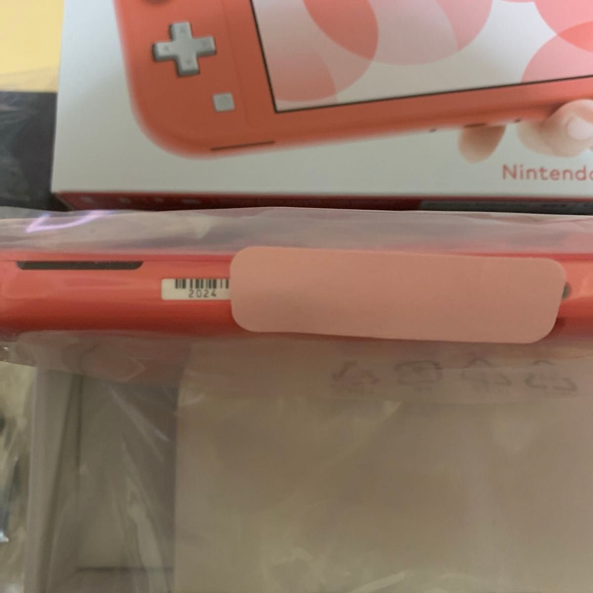 Nintendo Switch Lite コーラル 美品 本体 2024年製 ピンク