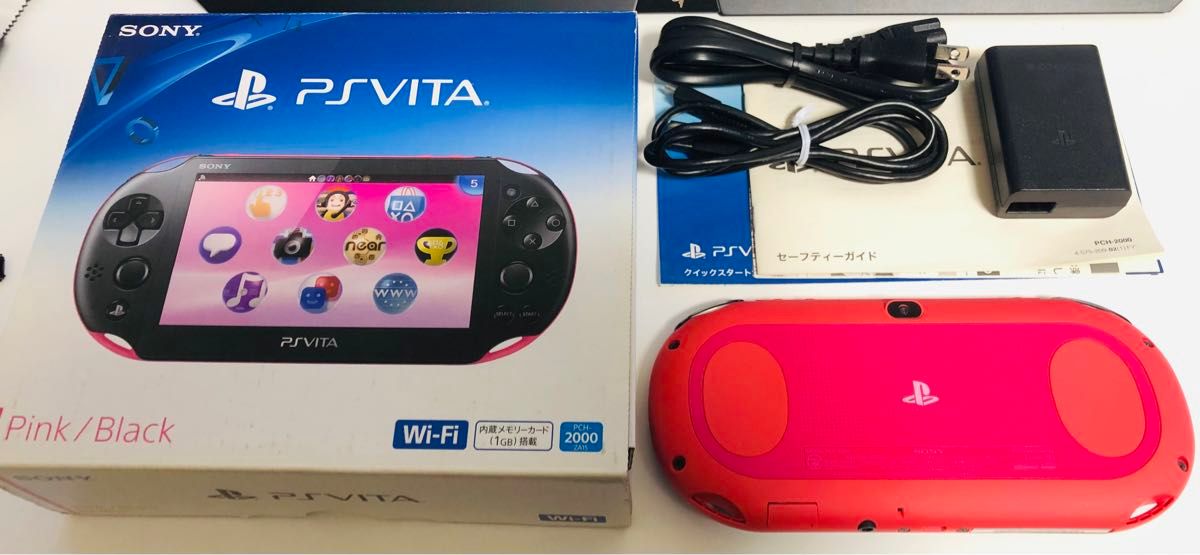 PS VITA 2000 美品 ピンクブラック すぐに遊べる 箱説付 1式セット
