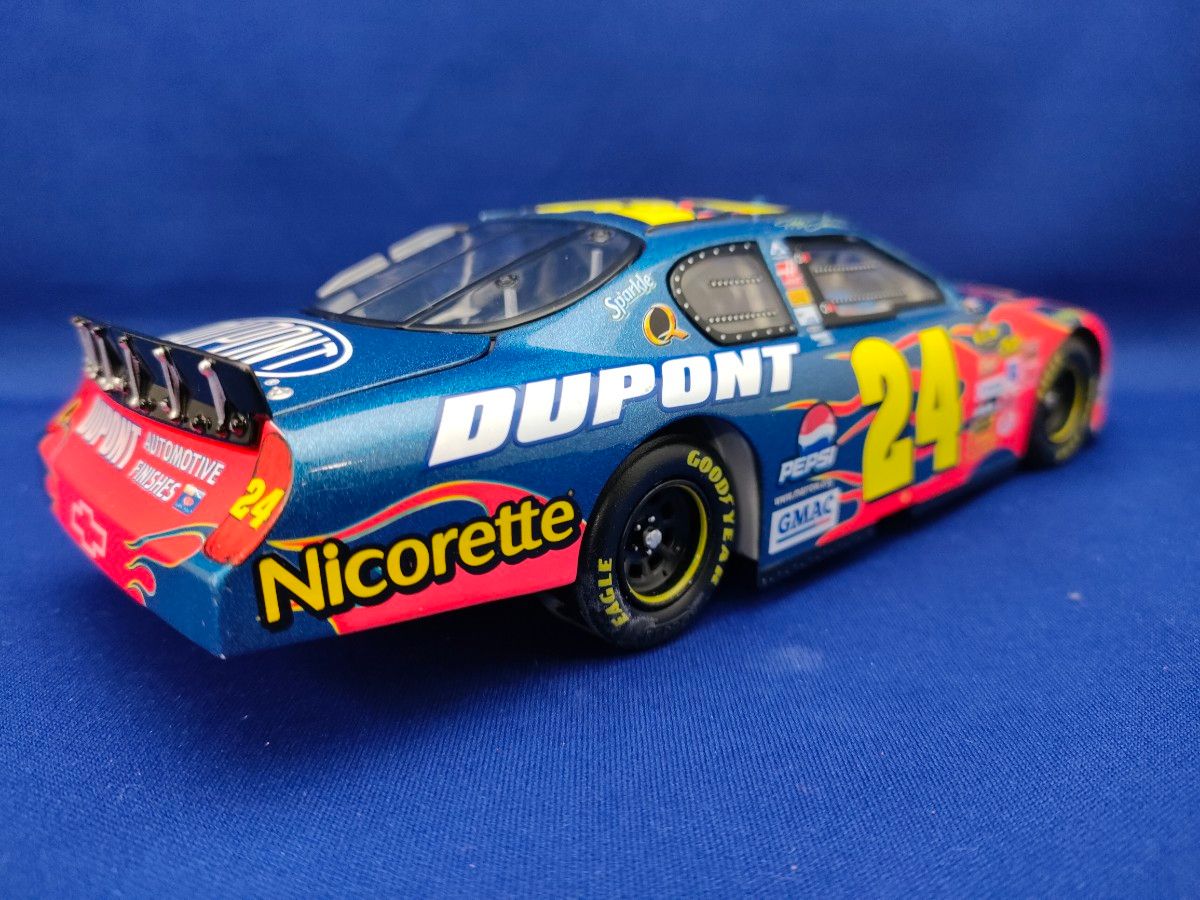 NASCAR 1/24 2007 モンテカルロ SS ジェフ・ゴードン #24 デュポン