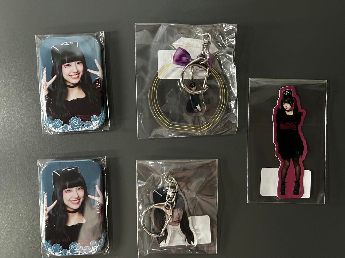 ラッフルくじA賞 直筆サイン アクリルパネル ファントムシータ もな