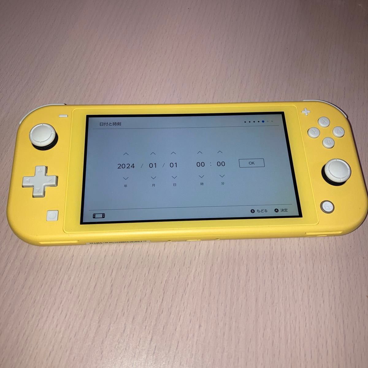 Nintendo Switch Lite イエロー(箱無し)充電器SD付 Nintendo Switch