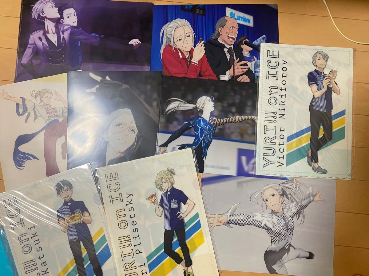 ユーリ on ICE 公式ガイドブック ファンブック 雑誌付録 ファイル