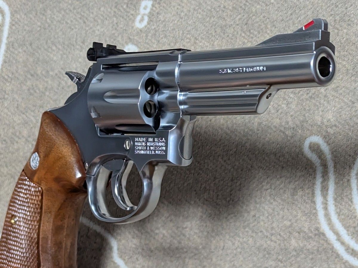 タナカ S&W M66 コンバット マグナム 4インチ ステンレス モデルガン