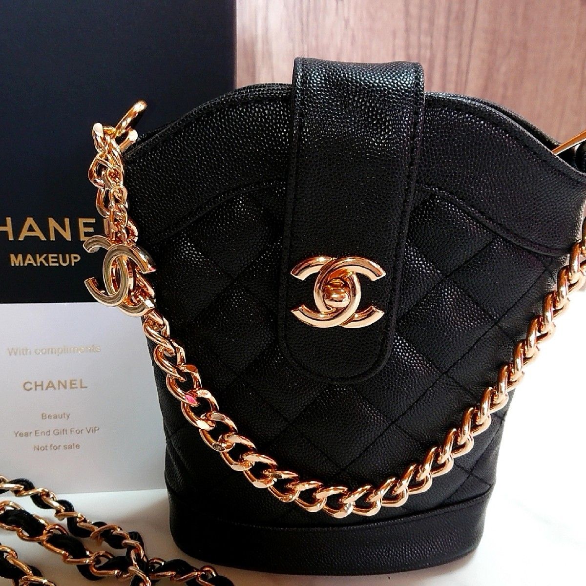 TIMESALE 早い者勝ち 【ラスト1点】海外シャネルノベルティバッグ