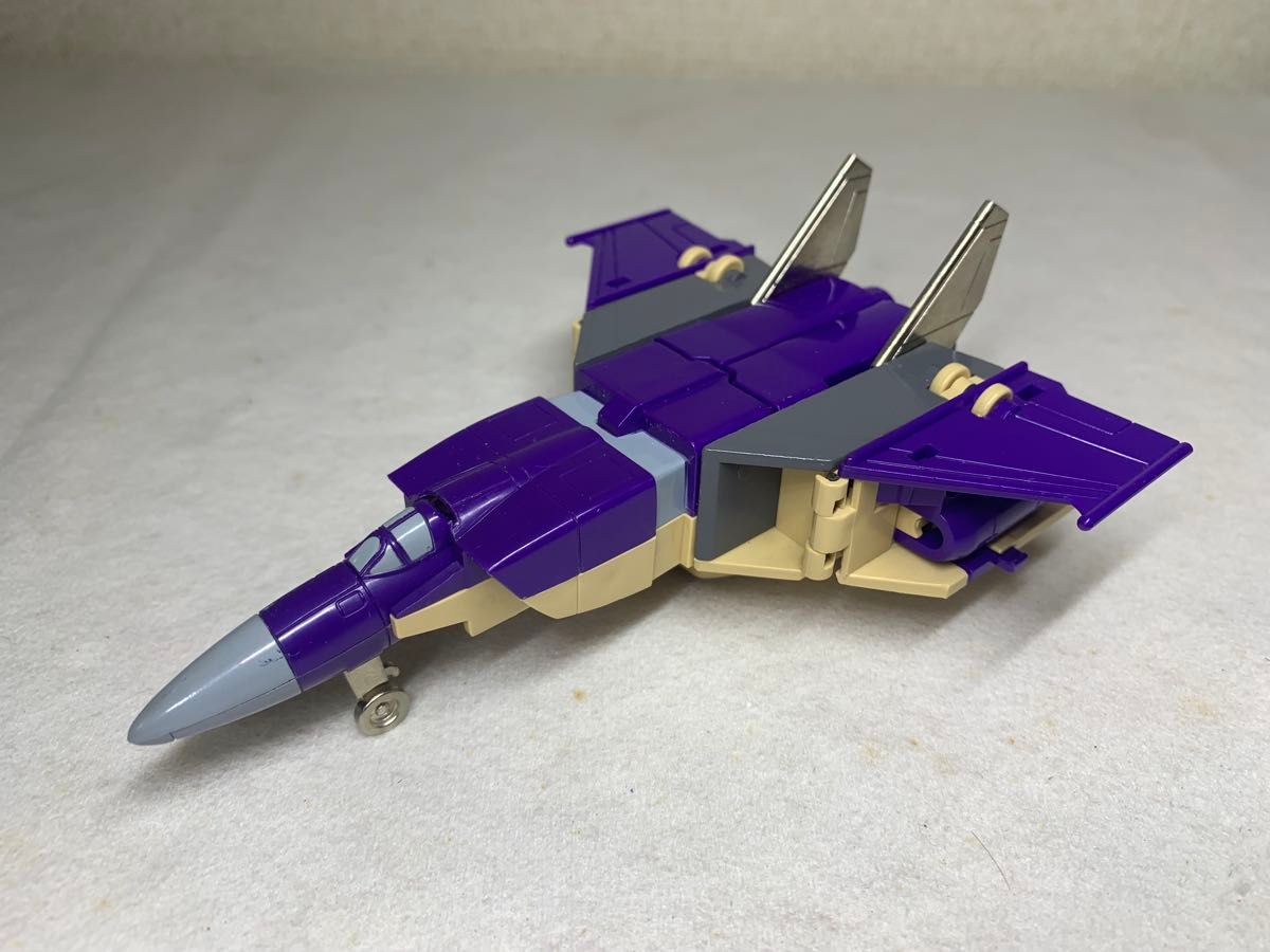 新品同様トランスフォーマー 43 ブリッツウイング 当時物 G1タカラ