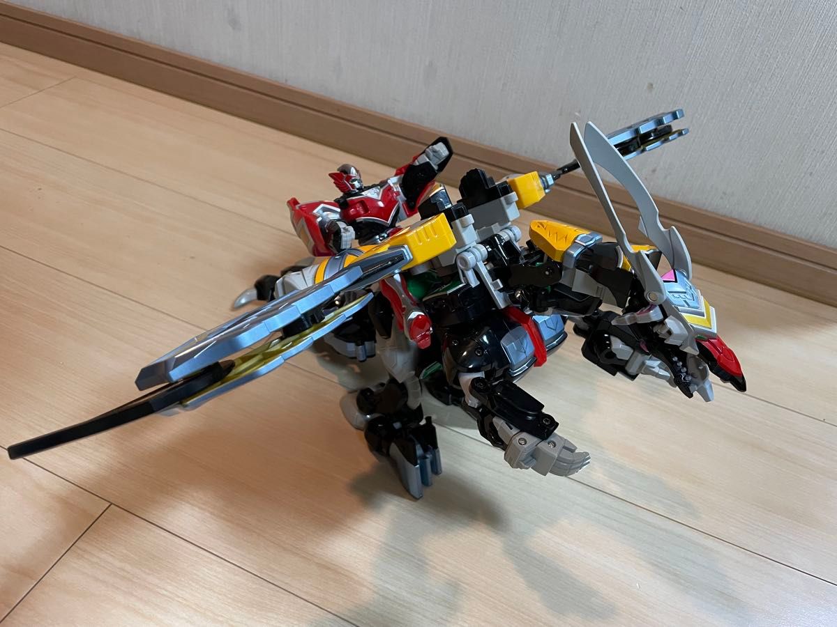 魔法戦隊マジレンジャー DX魔神合体 マジキング ウルカイザー