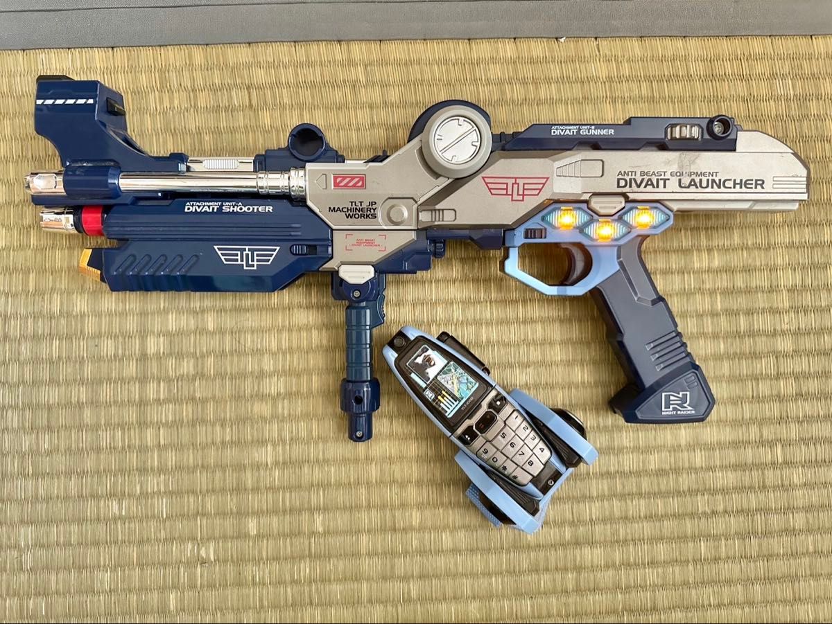 ウルトラマンネクサスディバイトランチャーパルスブレイガー｜Yahoo