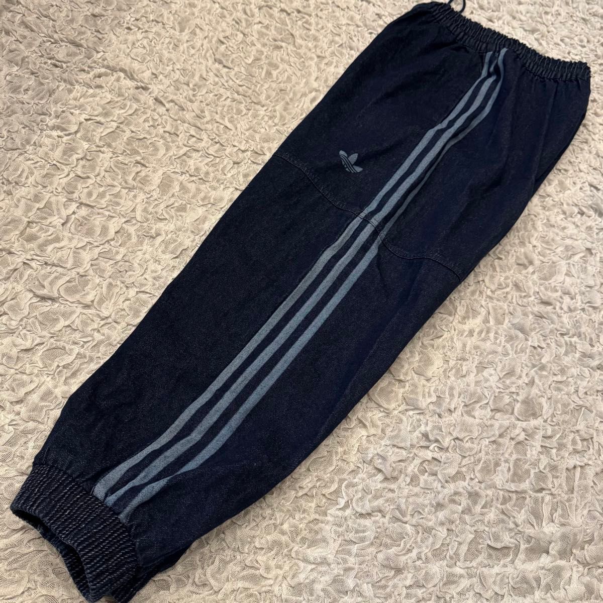 adidas アディダス】デニム ジョガーパンツ トラックパンツ スリー
