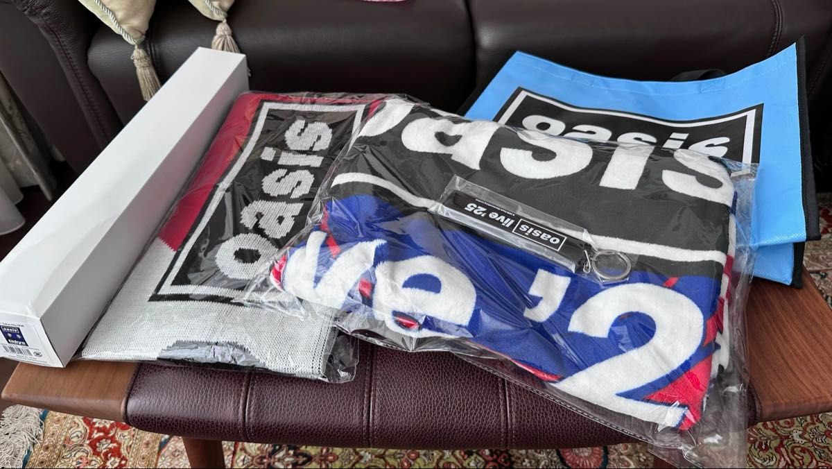 Oasis 福袋 限定商品 グッズ 10/26 特典グッズ 5点live25｜Yahoo