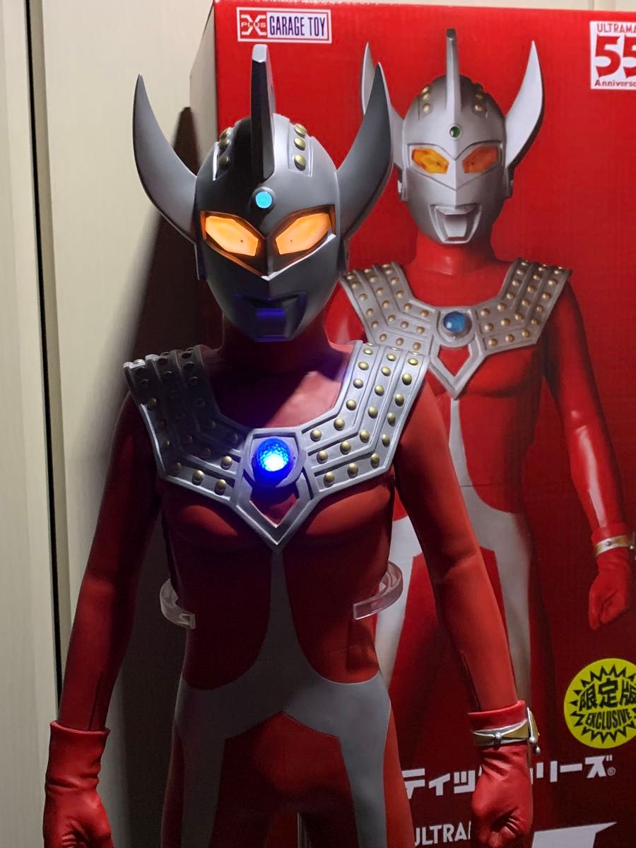ギガンティックシリーズ ウルトラマンタロウ 限定版 完成品フィギュア