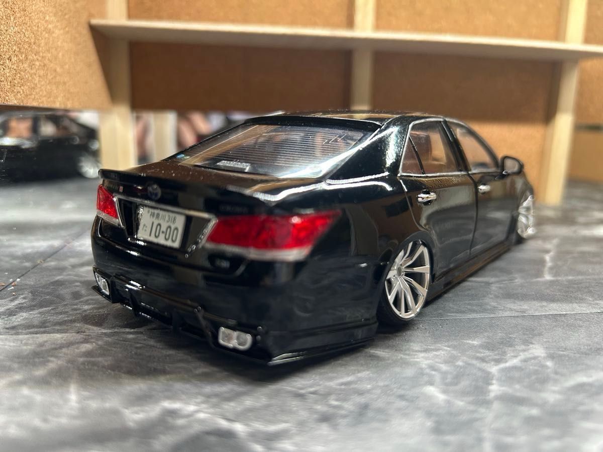 アオシマ 210クラウンアスリート改 完成品 ドア開閉ギミック式に変更