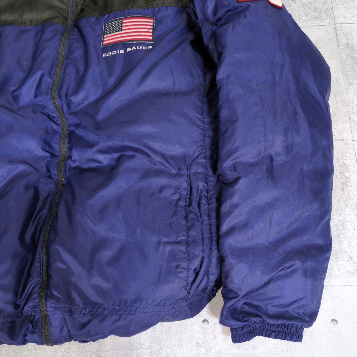 美品 レアモデル EDDIE BAUER ダウンジャケット コート リバーシブル肉