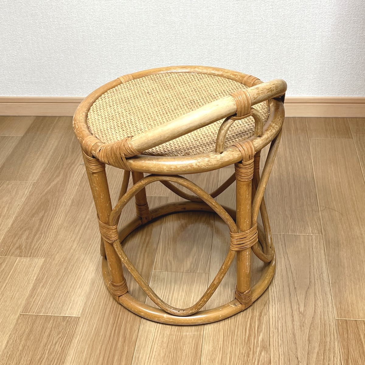 良品】 ラタン ドレッサー 鏡台 スツール付き 籐家具 古家具 椅子