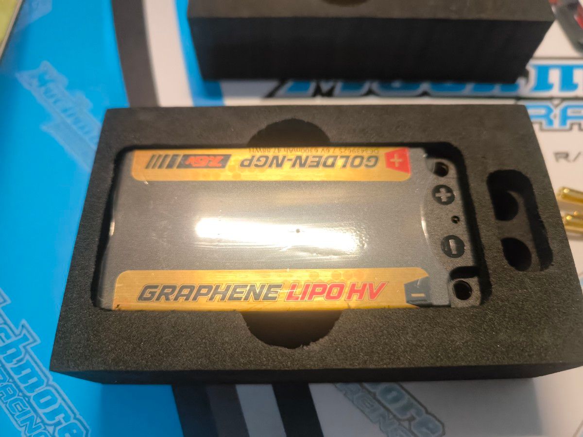 新品未使用 ショートリポバッテリー 厚型 DXF 6300mah 2S 7 6v HV 140C