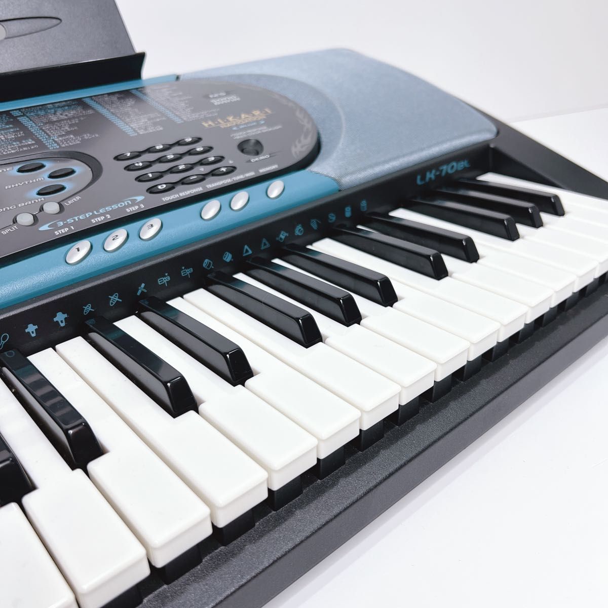 美品・動作品】 CASIO LK-70 BL 光ナビゲーション キーボード カシオ