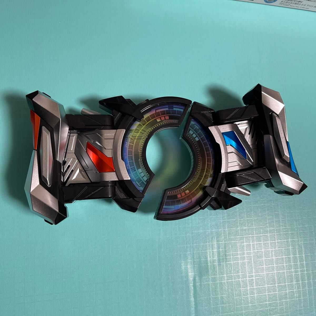 仮面ライダーギーツ PREMIUM DX メモリアルコマンドツインバックル