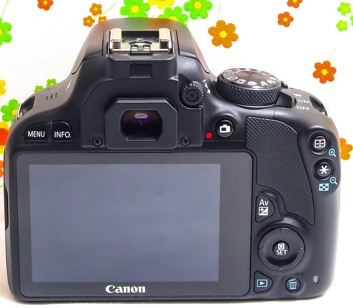 Canon kiss x7 スマホ転送 超小型・軽量 超望遠ダブルレンズ付き