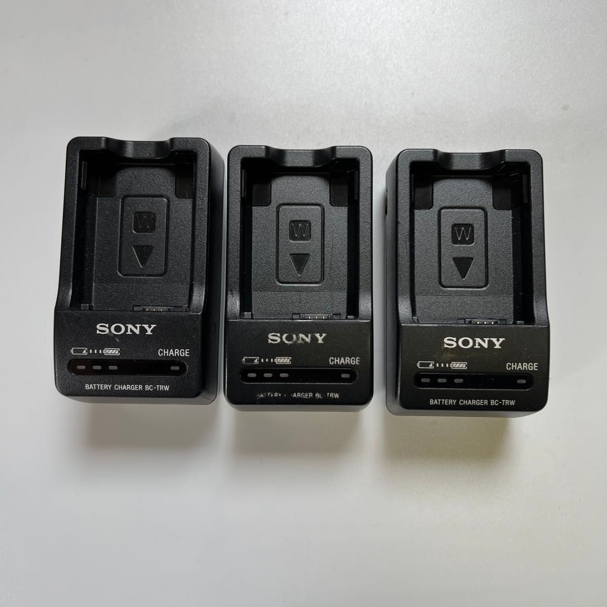 SONY 純正 バッテリーチャージャー BC-TRW 3個セット（バッテリーなし