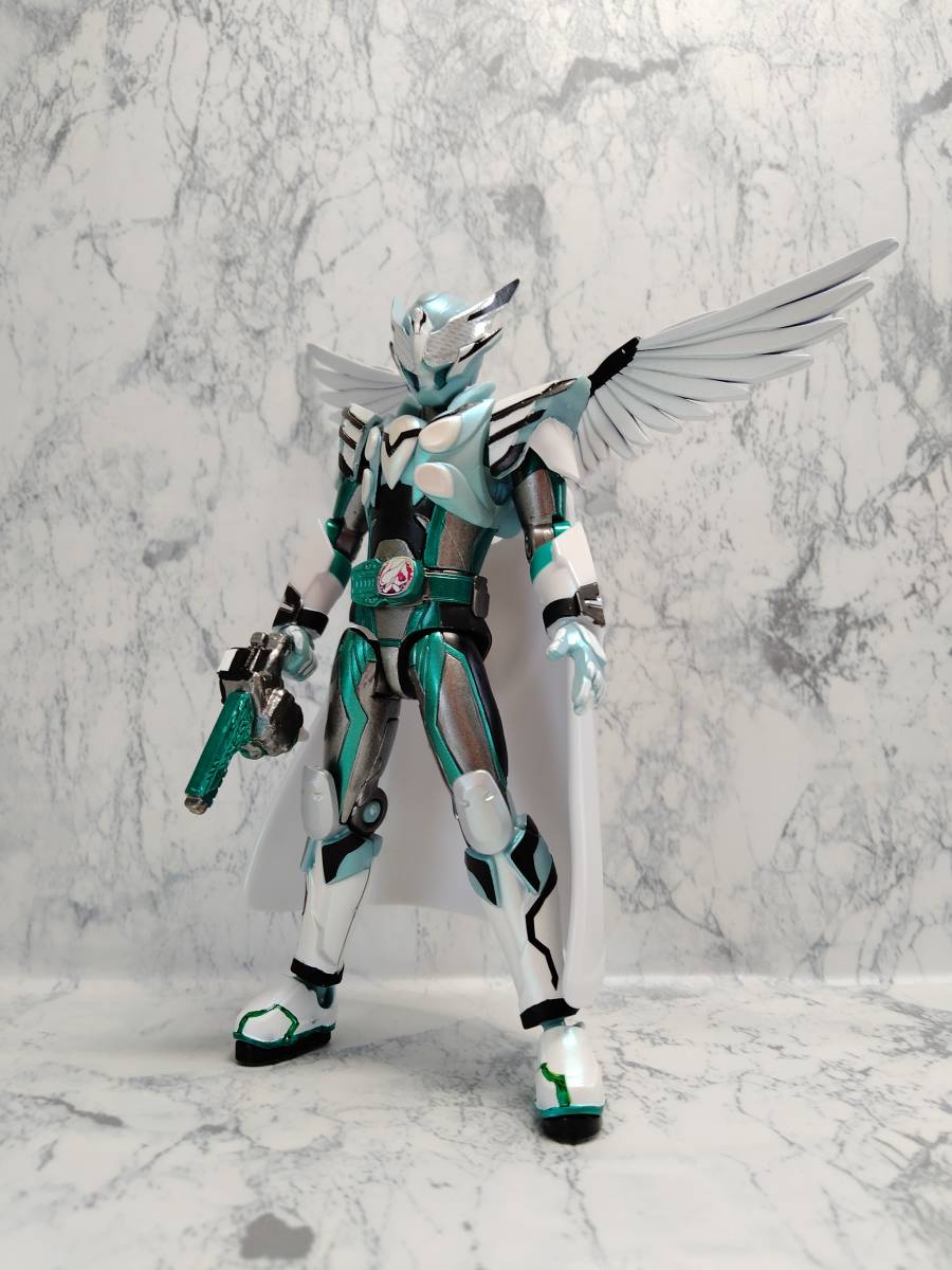 Yahoo!オークション - 【全塗装 改修】装動 仮面ライダーリバイス 仮面