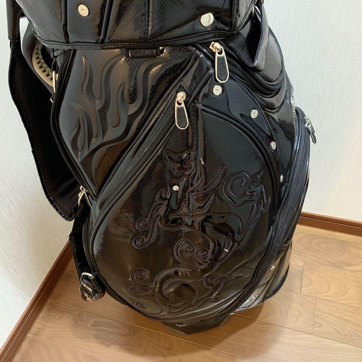 ダンスウィズドラゴン キャディバッグ エナメル｜Yahoo!フリマ（旧