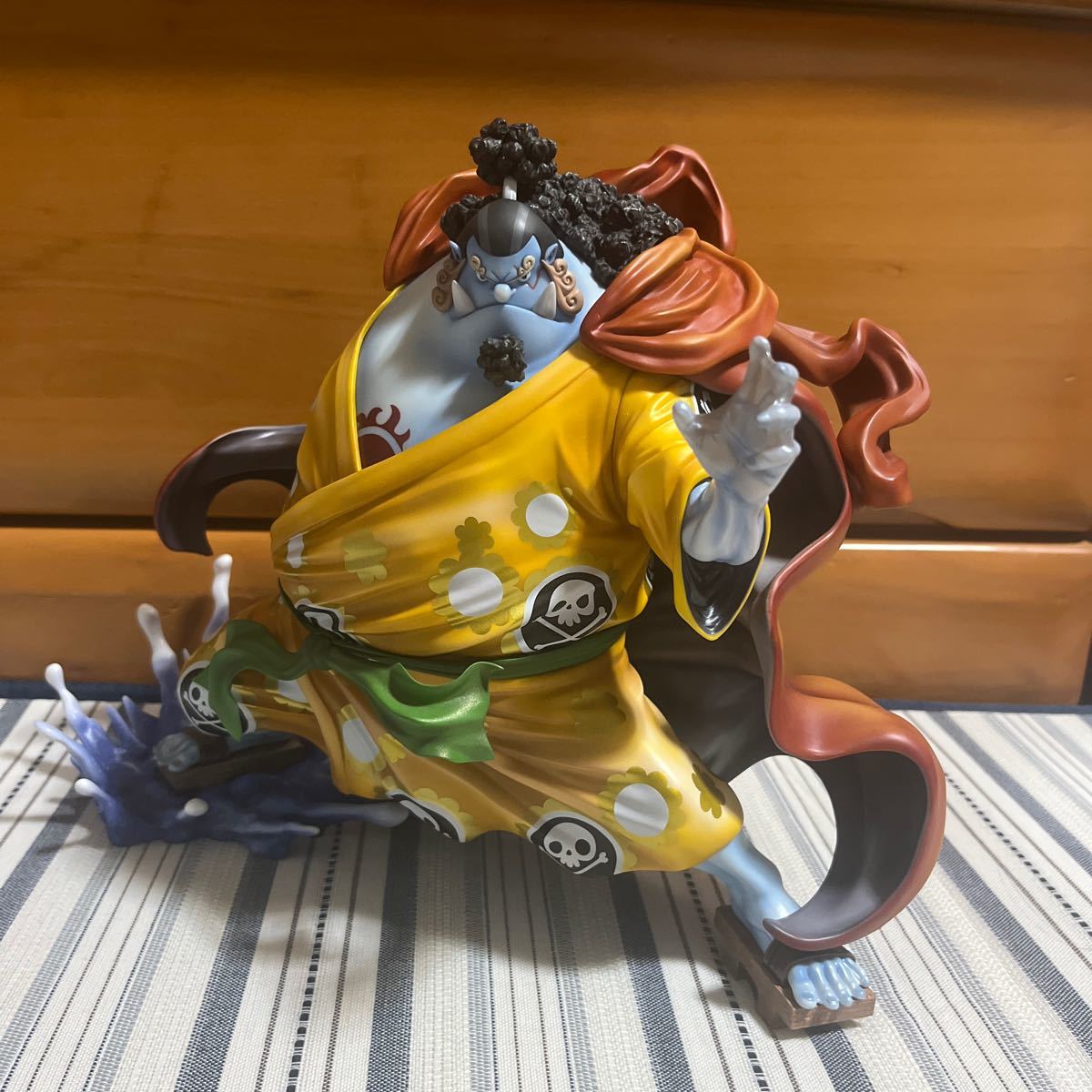 ワンピースフィギュア pop maximum ジンベエ｜Yahoo!フリマ（旧PayPay