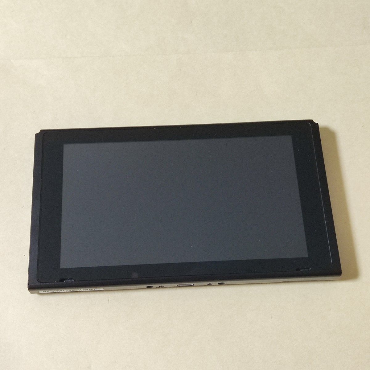 新型 ニンテンドースイッチ 2019年製 画面焼けあり 液晶版 本体のみ