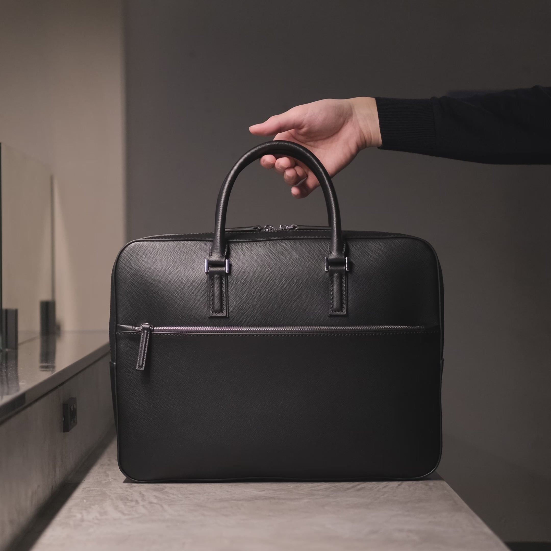 イタリアンサフィアーノレザーブリーフケース｜aucentic(オーセンティック)