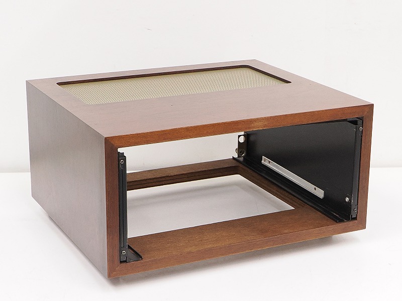 McIntosh MC2205 パワーアンプ ウッドケース付 マッキントッシュを千葉