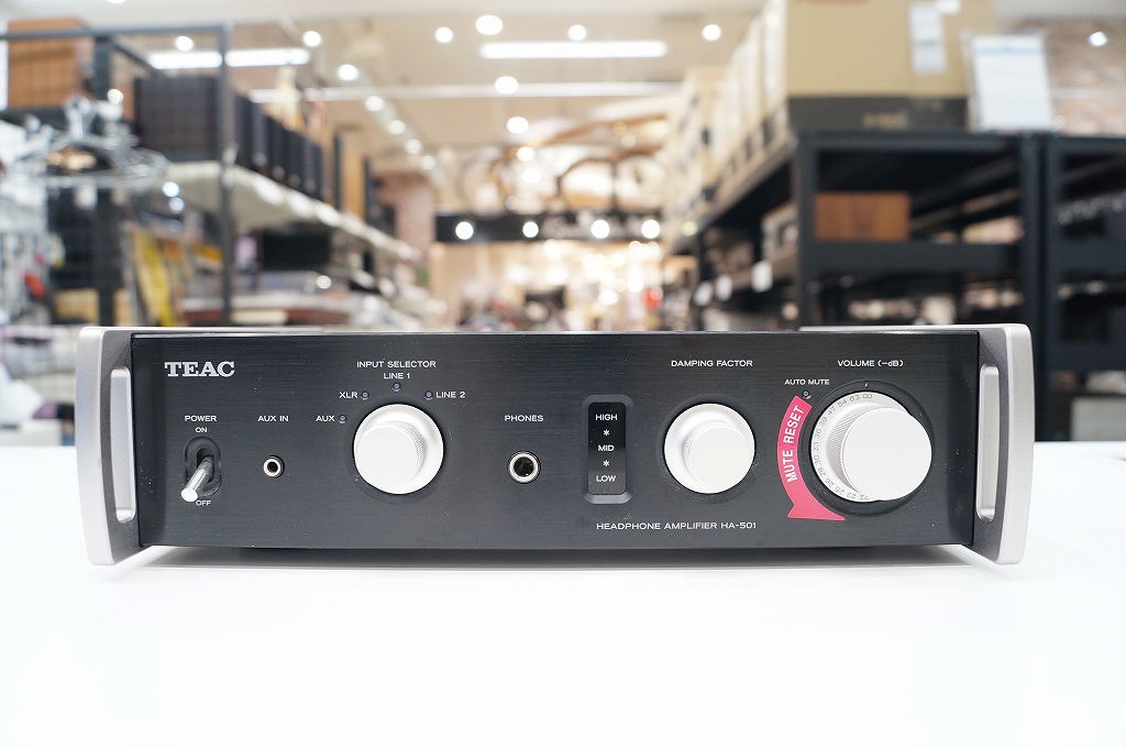 TEAC ヘッドホンアンプ HA-501 black高価買取実績 オーディオ高額査定