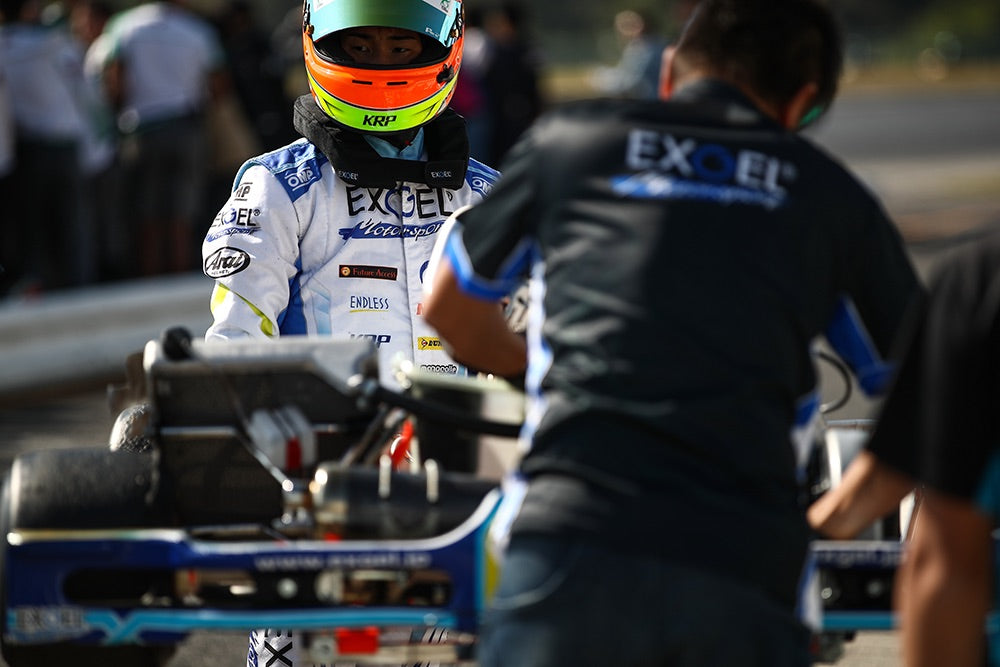 EXGEL ネックサポート17 Mサイズ エクスジェル レーシングカート