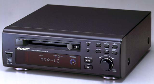 BOSE、コンパクトな2.1chシステム「AMS-1」をモデルチェンジ