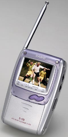 カシオ、連続4時間駆動モデルなどポータブル液晶TV2機種